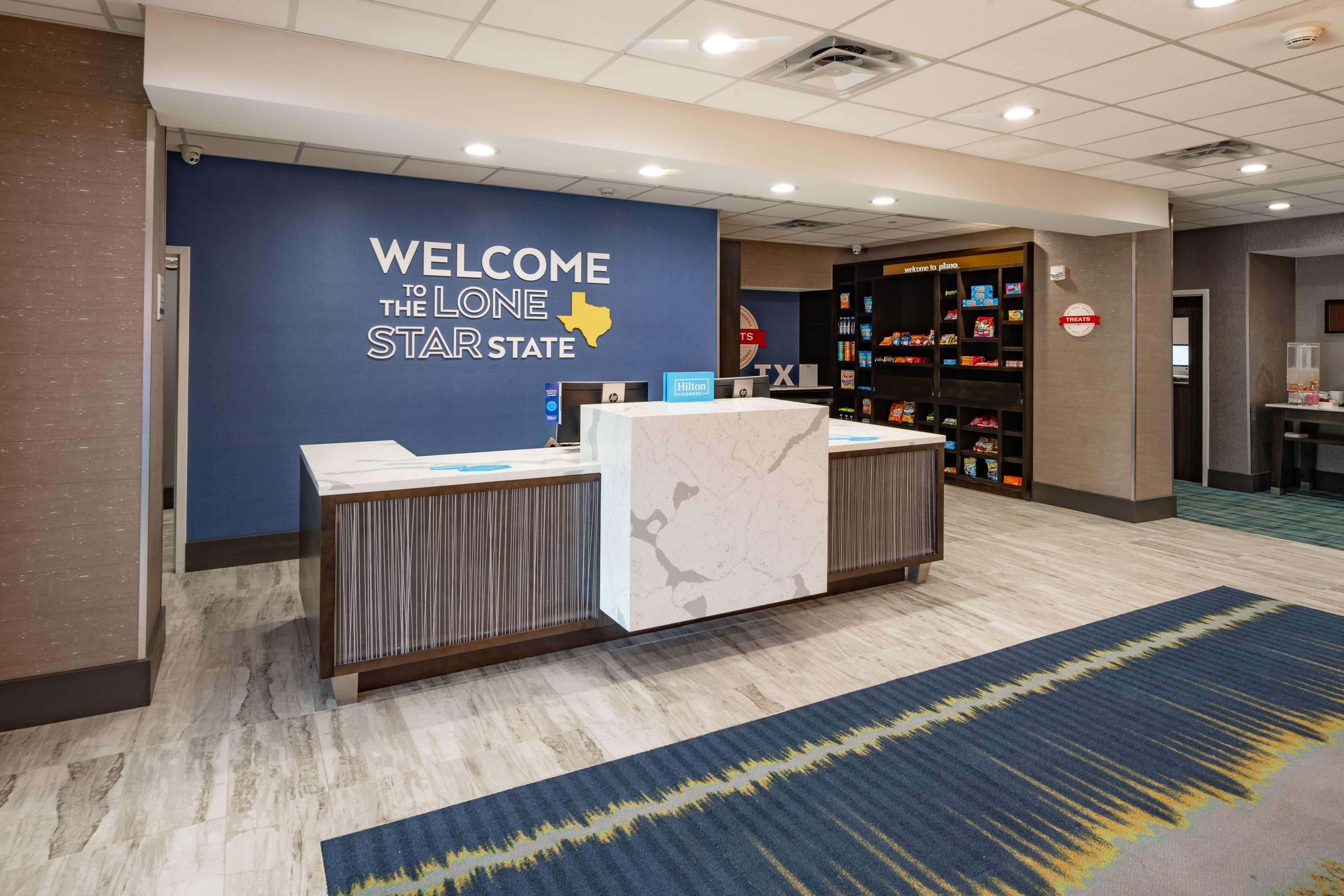 Hampton Inn & Suites Dallas/Plano Central Exterior foto
